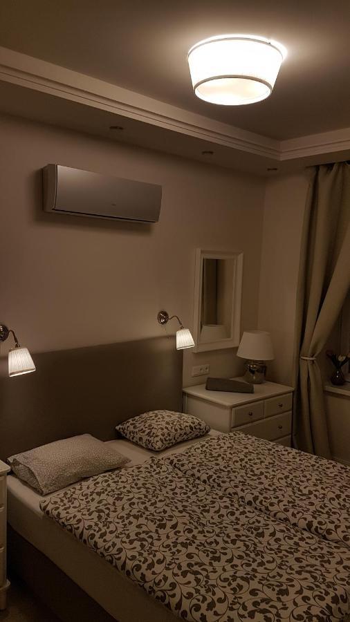 Panni Luxury Apartment Next To Gozsdu Garden Будапеща Екстериор снимка
