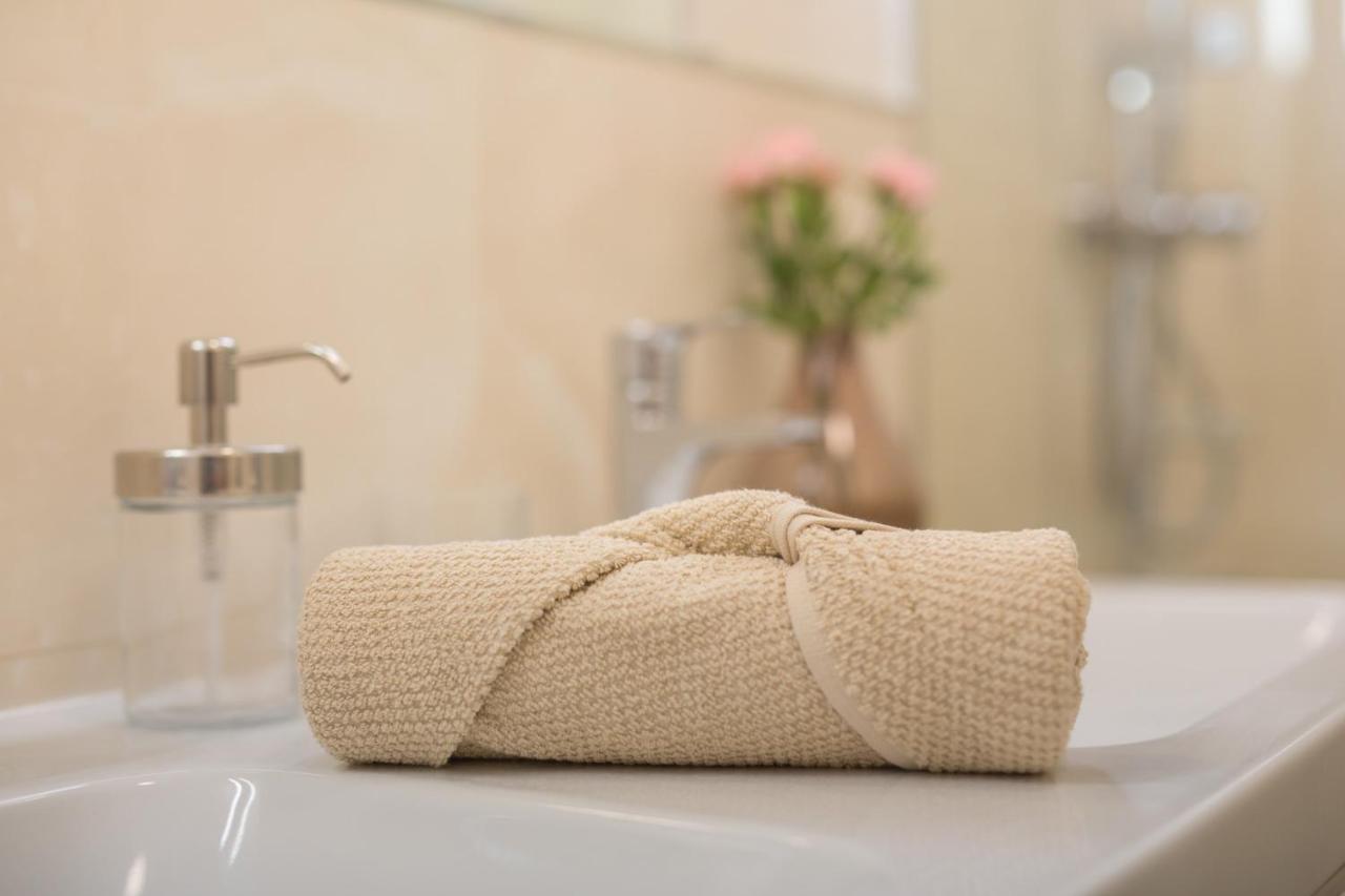 Panni Luxury Apartment Next To Gozsdu Garden Будапеща Екстериор снимка